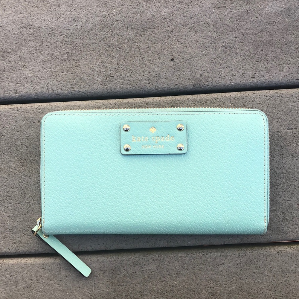 Kate Spade ZIP Wallet